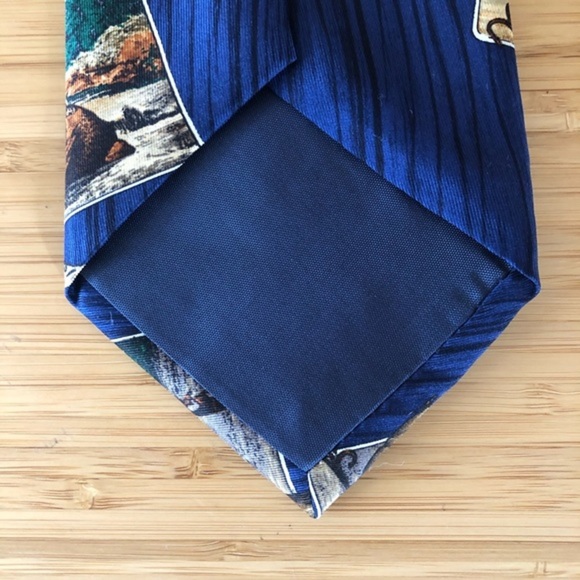 Eddie Bauer Silk Tie FISHING LOVERS! Dark Blue! - Picture 3 of 6